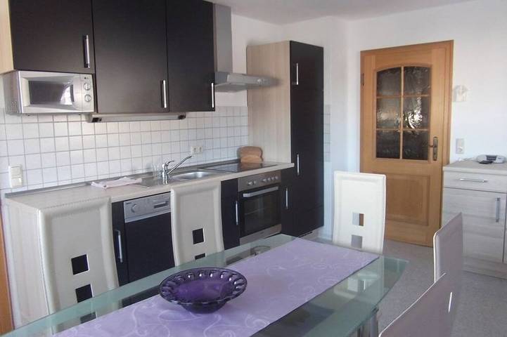 Ferienwohnung für 6 Personen, mit Garten und Balkon