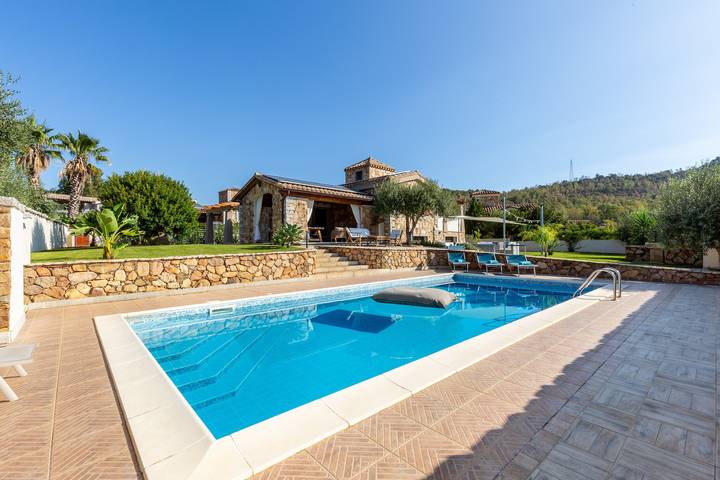 Villa per 10 persone, con Giardino a Castiadas