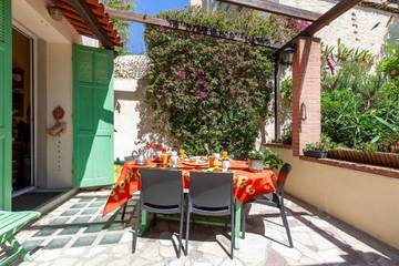 Chambre D’hôte pour 3 Personnes dans Marseille, Côte méditerranéenne (France), Photo 4