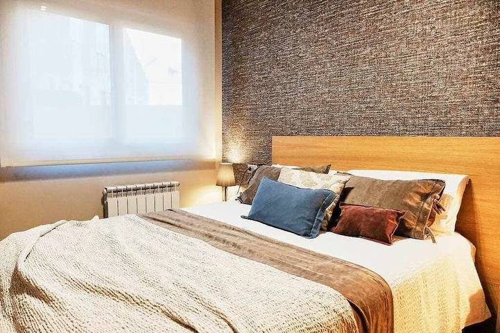 Entire apartment, New brown apartment in Pontevedra City, Rías Baixas