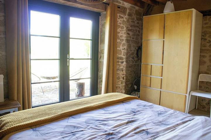 Location de vacances pour 4 personnes, avec piscine, animaux acceptés dans Montchevrier - 3