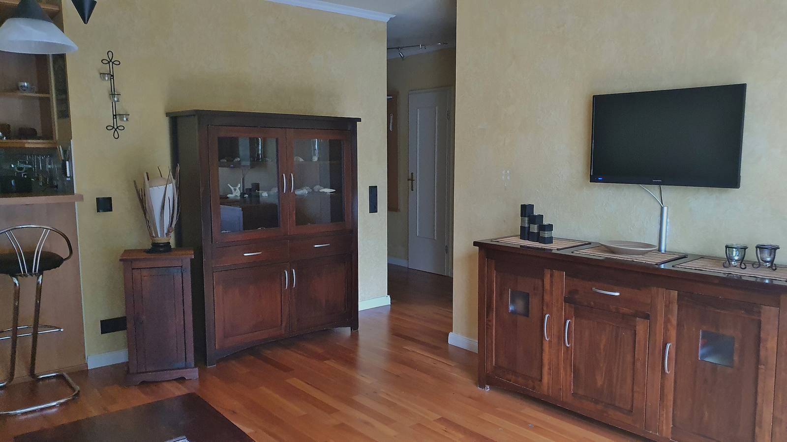 Entire apartment, Apartment 'Am Gespensterwald' with Private Terrace in Nienhagen, Bad Doberan & Surroundings
