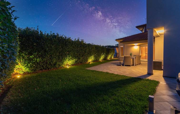 Ferienwohnung für 4 Personen, mit Terrasse und Garten sowie Pool in Porec und Umgebung - 2