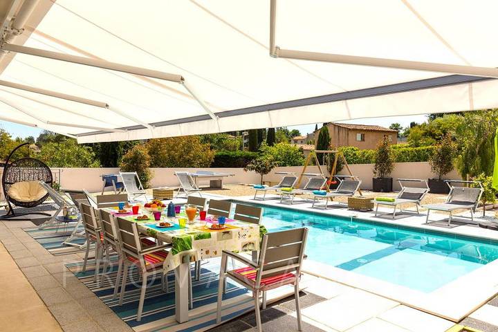 Location de vacances pour 9 personnes, avec piscine et jardin à Vence - 4