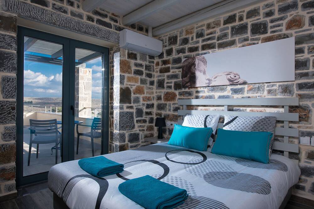 Anna Luxury Villa by Cretevasion in Kokkini Hani, Iraklio-Heraklion und Umgebung