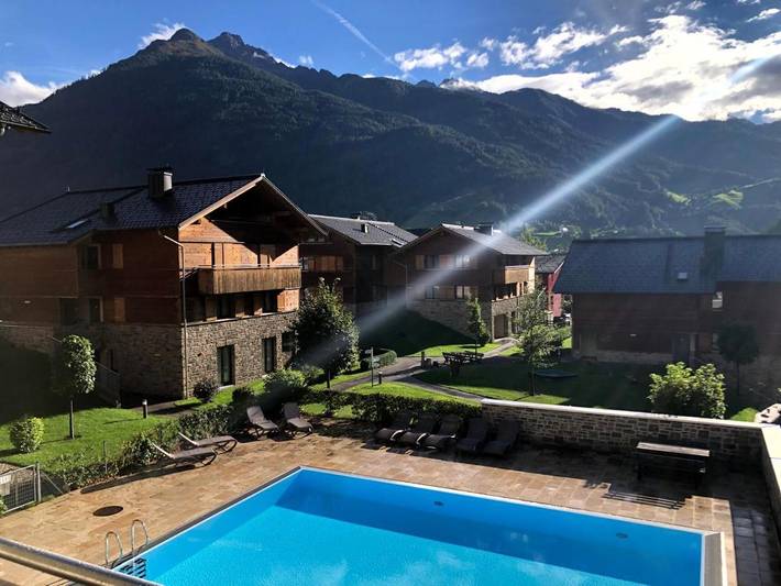 Hütte für 4 Personen, mit Balkon und Pool sowie Garten in Kals am Großglockner