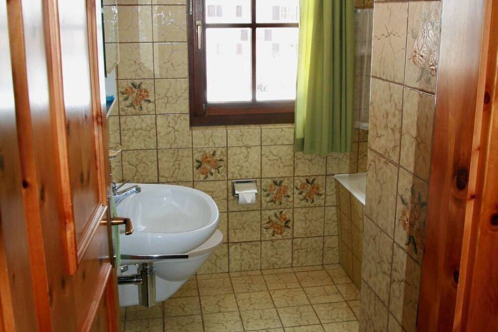 Ganze Wohnung, Chesa segl Crap °, (Bergün/Bravuogn). in Bergün, Bergün Filisur