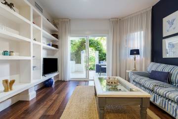 Apartment for 4 People in Elviria, Marbella, Photo 3