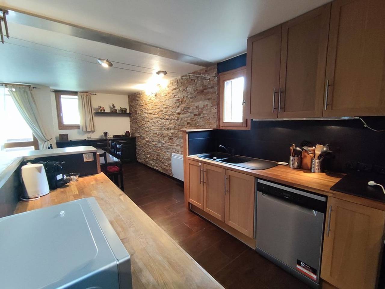 Appartement entier, Appartement Spacieux pour 9 Pers., Balcon Sud-Ouest, Wifi Inclus, Proche Pistes - Isola 2000 in Isola 2000, Isola