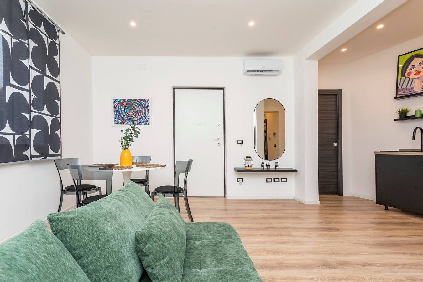 Ganze Wohnung, Apartment 'Oasis By Ziira' mit privater Terrasse, Wlan und Klimaanlage in Belpasso, Ätna