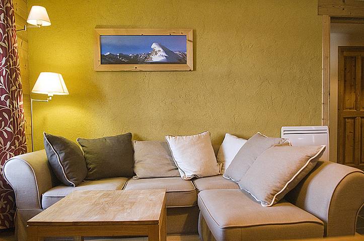 Gîte pour 4 personnes, avec terrasse, animaux acceptés à Villard-Reculas - 2