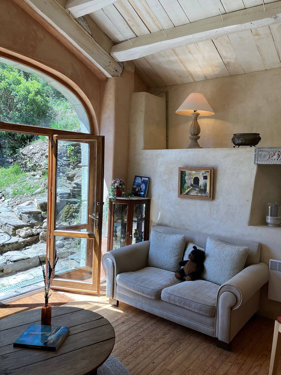 Casa Vacacional 'Grand Mas Avec Piscine' con Piscina Privada, Terraza y Vistas a la Montaña in Malons-et-Elze, Cevenas