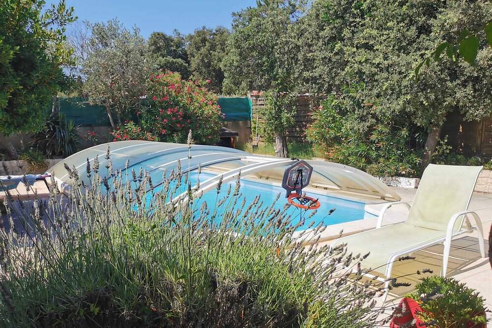 Ganze Wohnung, 1 Bedroom Apartment in Tresques in Tresques, Nimes und Umgebung