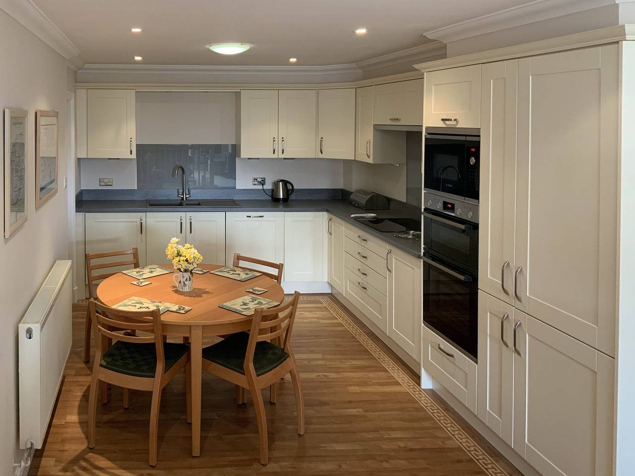 Woodside Cottage in White Cross Bay, Lake District