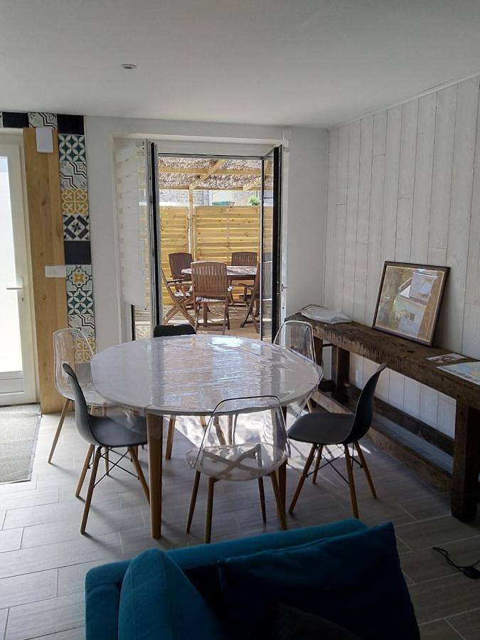 Location de vacances pour 6 personnes, avec terrasse, animaux acceptés à Le Hézo - 3