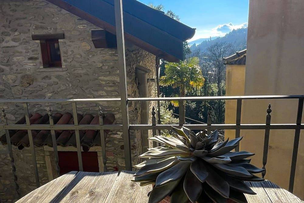 Außergewöhnliches 3-Zimmer-Rustico mit Balkon und zauberhafter Seesicht in Cannero Riviera, Lago Maggiore (Piemont)