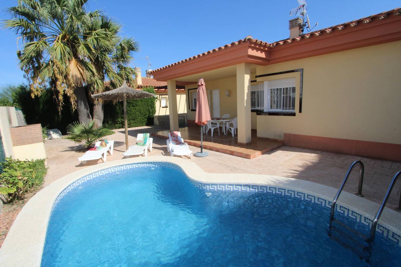 Casa Rural para 6 Personas en Deltebre, Costa Dorada