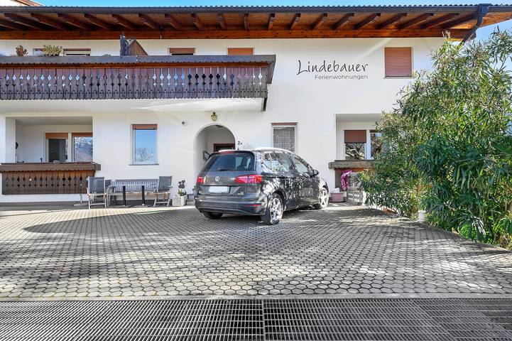 Ferienwohnung für 4 Personen, mit Balkon im Dorf Tirol