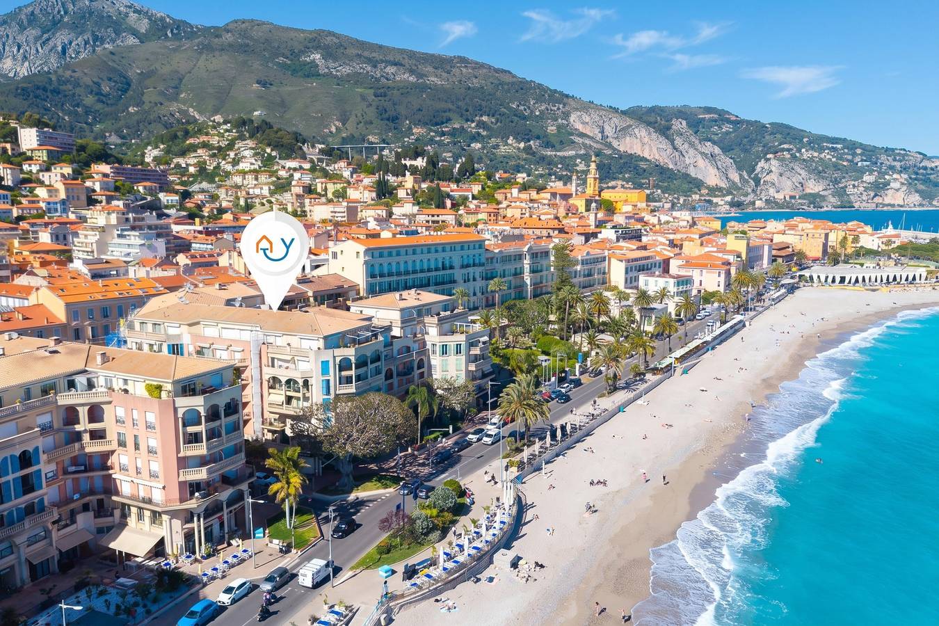 Entire apartment, Last Floor Sea View At Victoria Palace in Menton, Mediterranean Coast (France)