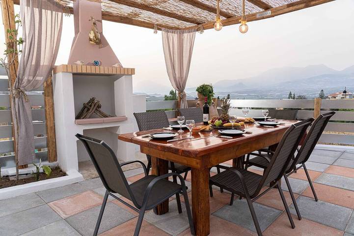 Ferienwohnung für 10 Personen, mit Terrasse und Garten - 1