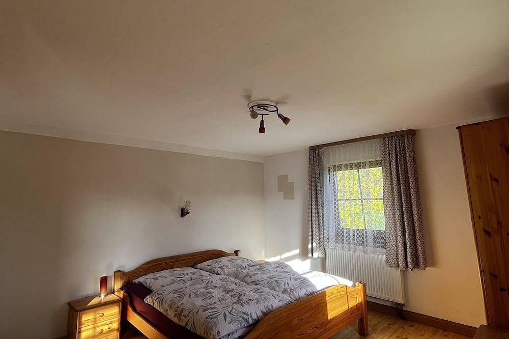 Ferienhaus zum Entspannen, viel Platz zum toben und spielen, Haustier willkommen in Kirchberg im Wald, Ostbayern