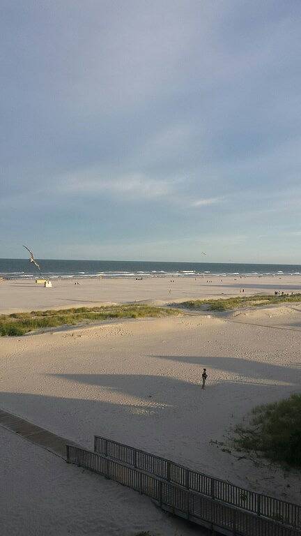 Ganze Wohnung, Summer Sands Condo am Strand in Wildwood Crest in Wildwood Crest, Cape May County