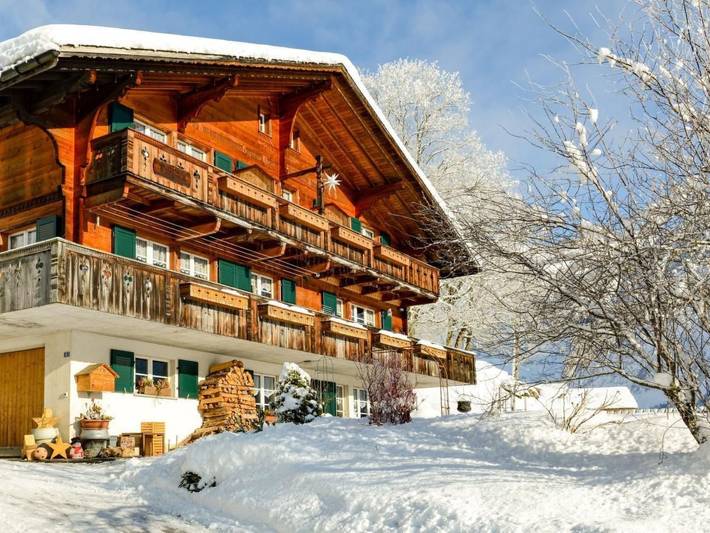Ferienwohnung für 4 Personen, mit Terrasse und Garten sowie Ausblick