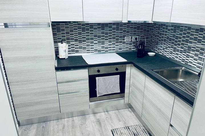 Appartamento intero, S375 - Sirolo, trilocale con corte esclusiva  in Sirolo, Riviera del Conero