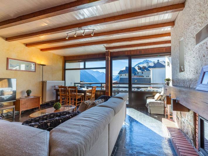 Gîte pour 7 personnes, avec balcon, animaux acceptés à Saint-Lary-Soulan - 2