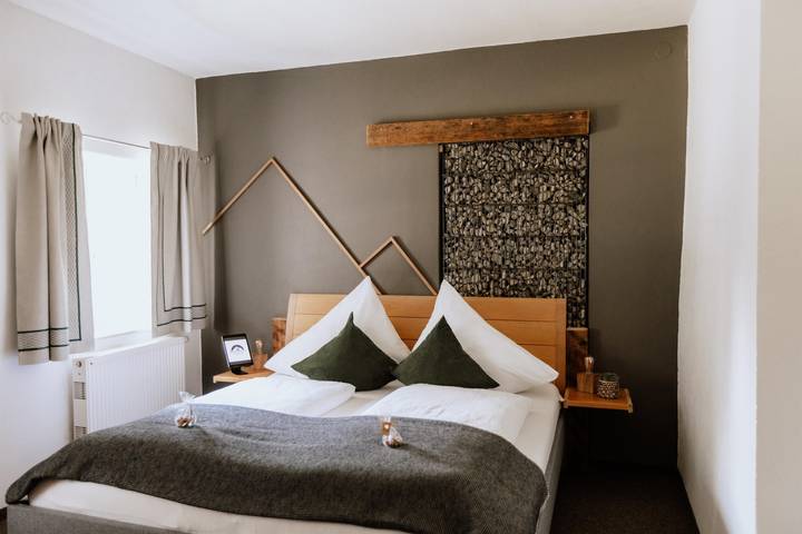 Ferienwohnung für 2 Personen, mit Terrasse und Garten sowie Sauna und Ausblick in Ausseerland - 2