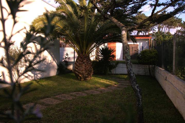 Location de vacances pour 6 personnes, avec jardin dans Fão - 3