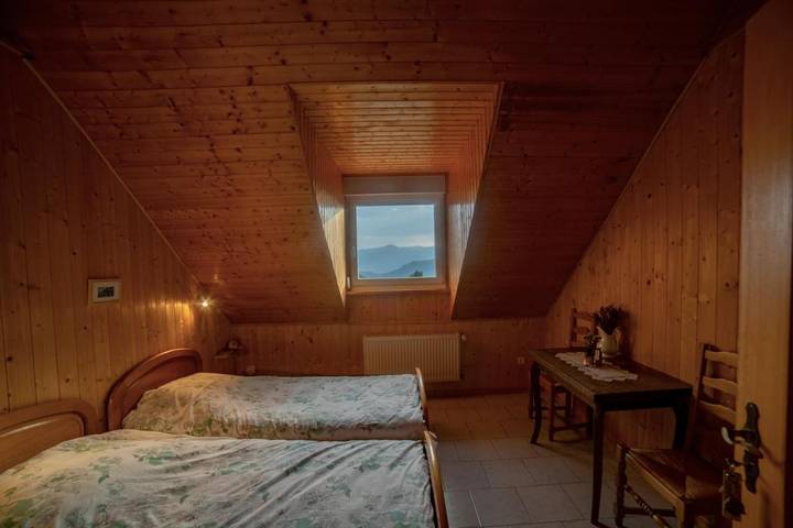 Gîte pour 5 personnes, avec vue et terrasse à Goldbach-Altenbach - 2