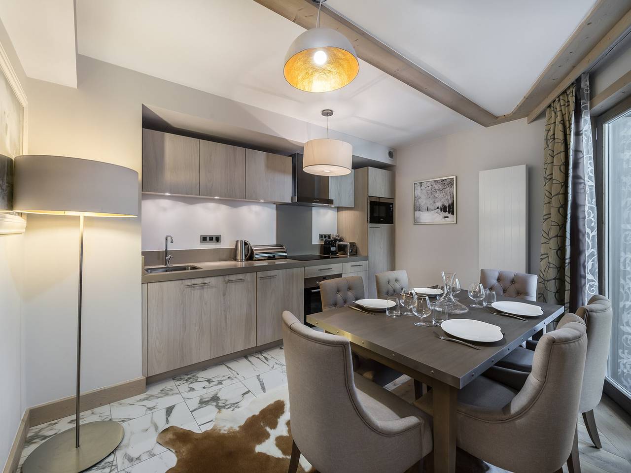 Apartamento entero, Apartamento céntrico con acceso a las pistas, parking y Wifi in Saint-Bon-Tarentaise, Les Trois Vallées