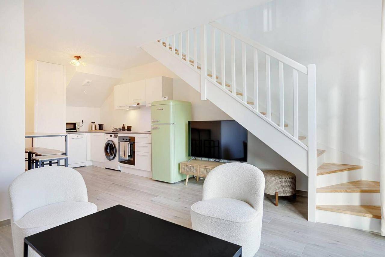 Appartement entier, La Résidence Alpha Viroflay 301 - Duplex 2 chambres - 6 pers in Viroflay, Yvelines