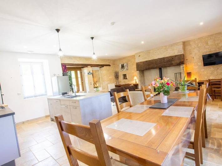 Location de vacances pour 6 personnes, avec terrasse à Tourtoirac - 3