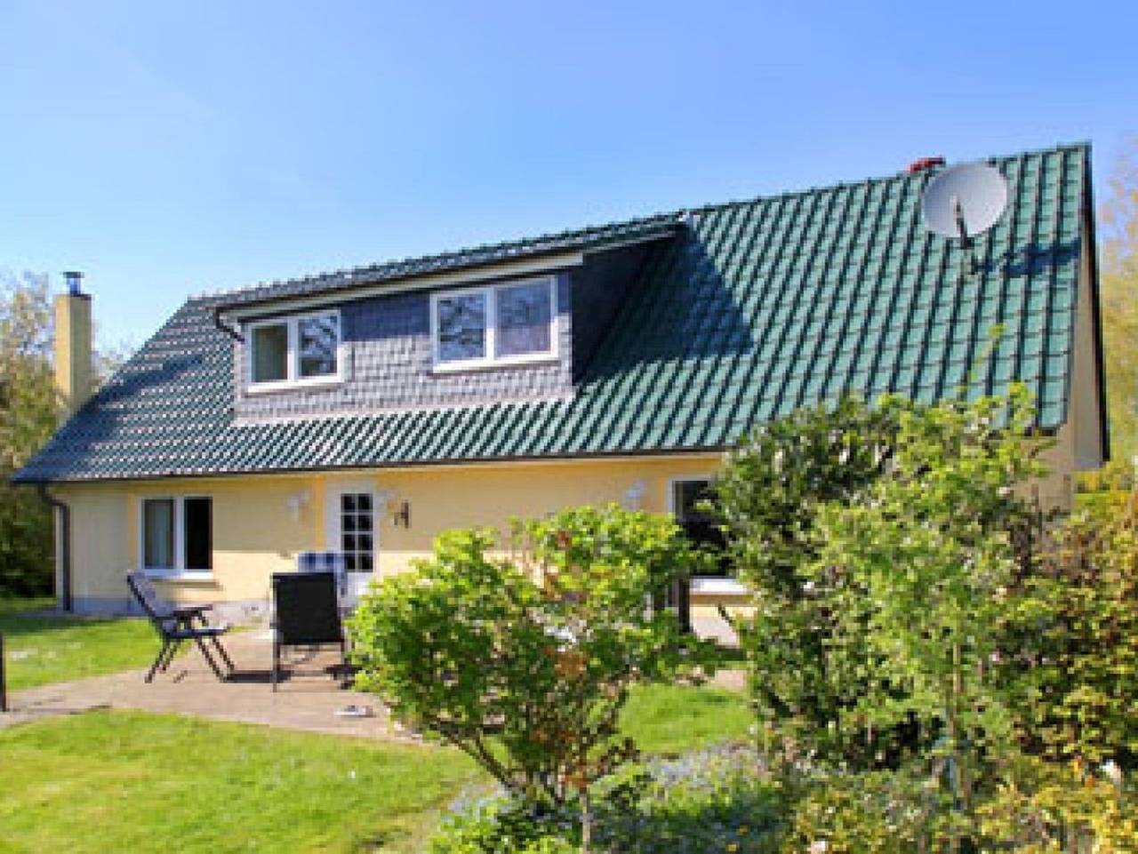 Ferienhaus Kormoran - nah am Wasser in ruhiger Lage, eigener Garten und Terrasse - Ferienhaus Kormoran in Breege, Rügen