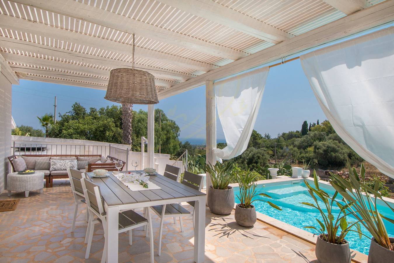 Td Casa Fusella with Panoramic Pool and sea view in Conversano, Provincia di Bari