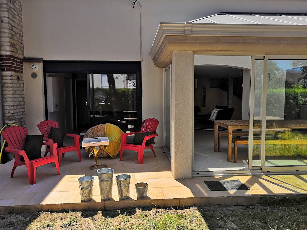 Villa Nina 20 personnes, 300 m de la plage, 300 m des commerces in Ouistreham, Région de Caen