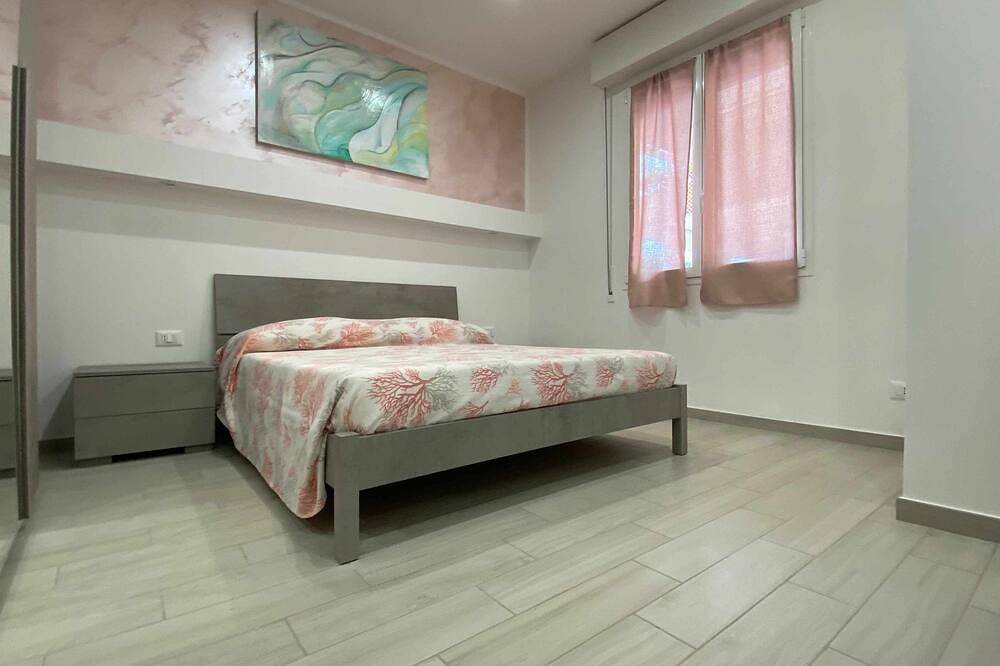 Ganze Wohnung, Apartment Capomare 5 Minuten vom Meer entfernt in Albisola Capo, Albisola Superiore