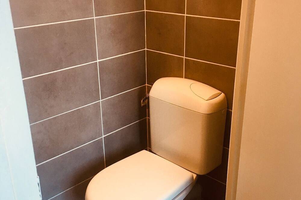 9/Logement 2 pers sdb privée wifi-cuisine commune in Écueillé, Région de Châteauroux