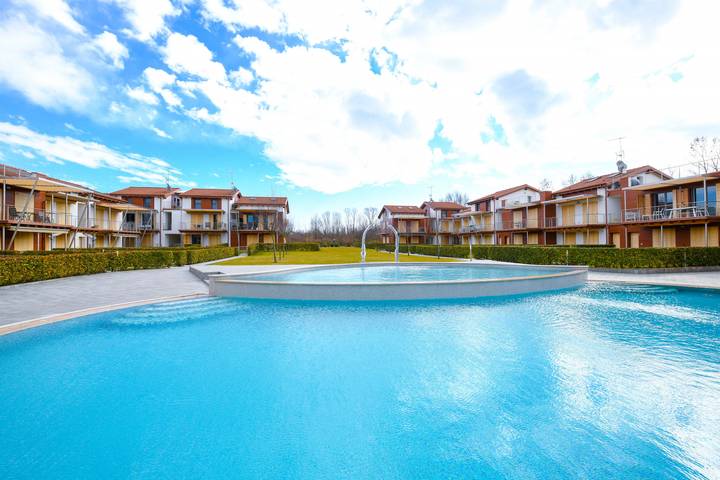 Ferienwohnung für 10 Personen, mit Balkon und Seeblick in Castelnuovo del Garda - 4