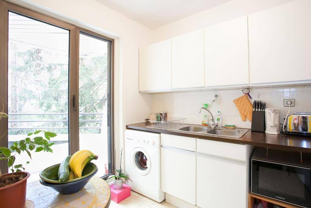 Appartement entier, Appart cosy+ terrasse àmontparnasse in Paris, Île de France