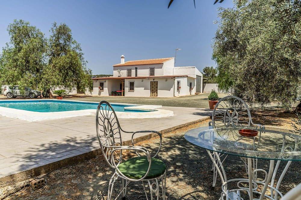 Schönes Haus in Archidona mit privatem Swimmingpool, kann drinnen oder draußen. in Archidona, Málaga Provinz