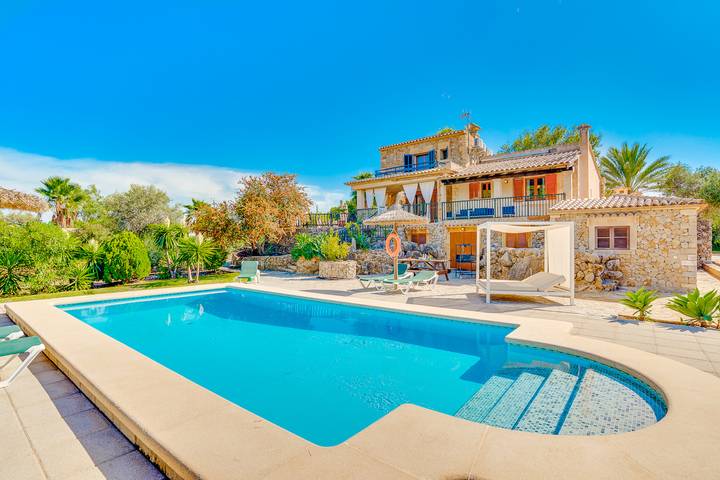 Luxus-Finca für 6 Personen, mit Garten und Terrasse in Pollença