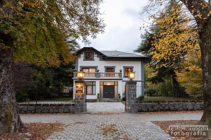 Villa for 21 people, with hot tub and garden - 1