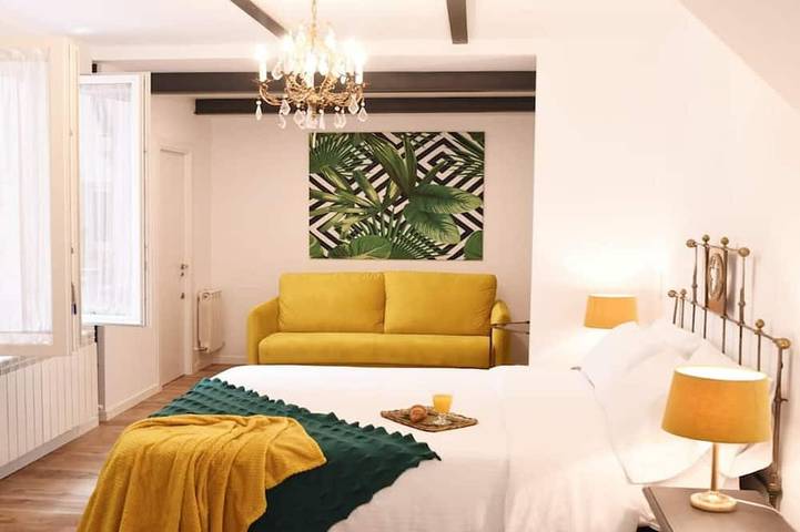 Ganze Wohnung, Diwan Suite auseinander. 4Bdr / 5Bth - Atocha / Stadtzentrum in Centro (Madrid), Madrid