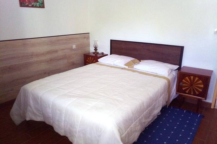 Location de vacances pour 8 personnes, avec jardin à Fundão - 2