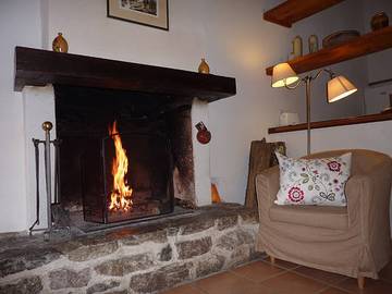 Casa De Huéspedes para 8 Personas en Massat, Parque Natural Regional de los Pirineos de Ariège, Foto 1