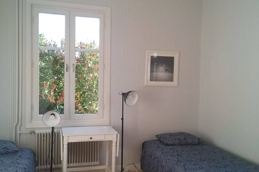 Character  2 bedroom ground floor unit in the heart of Gränna in Jönköping, Vättern