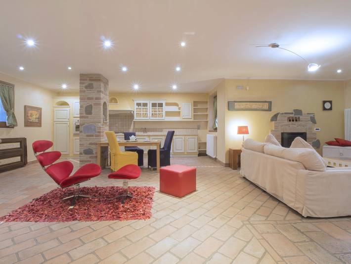 Ferienhaus für 5 Personen, mit Seeblick und Terrasse sowie Garten in Umbrien - 4